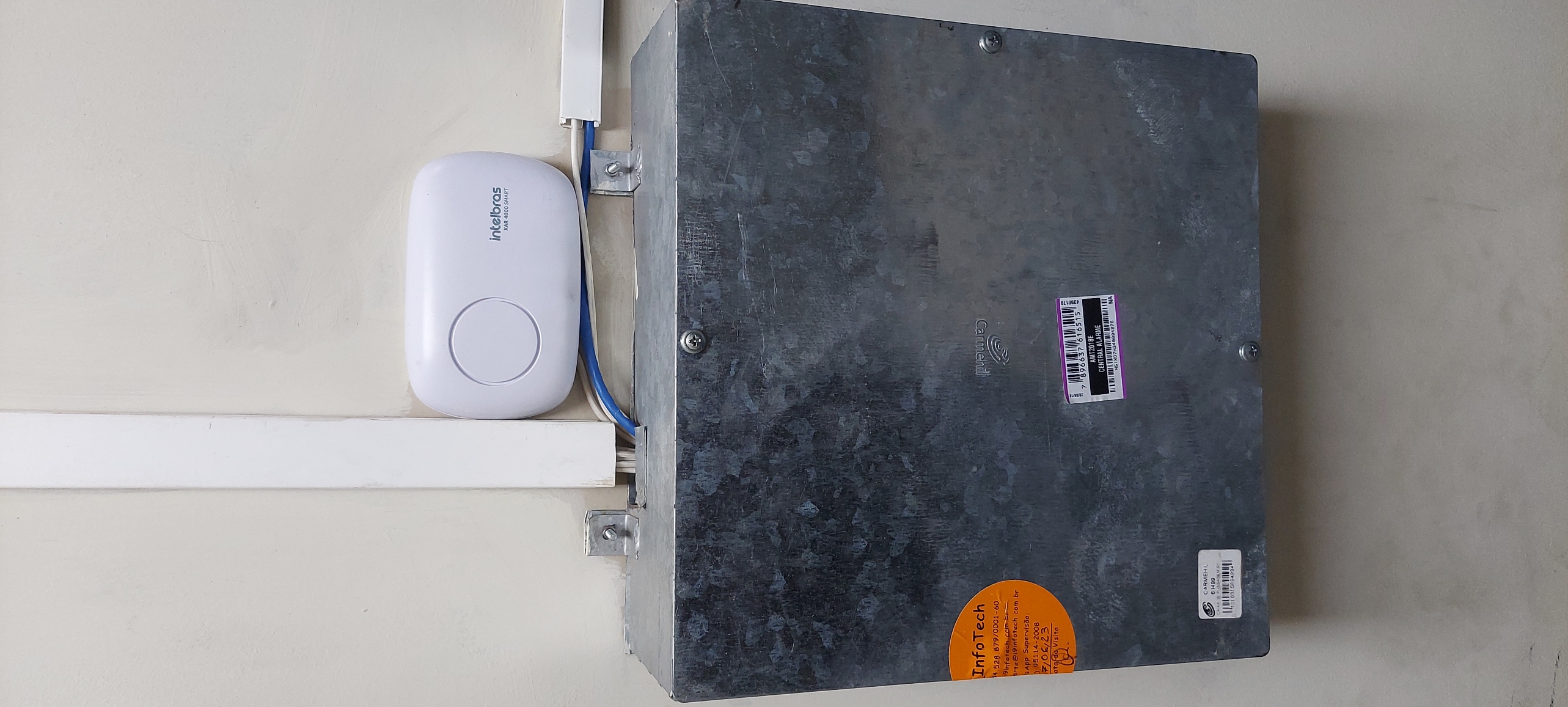 central de alarme intelbras